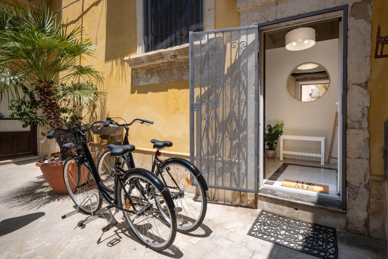 Cortile Santa Teresa Syracuse Exterior foto